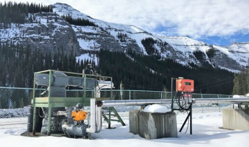 Successful long term calcite and barite scale prevention at a gas well near the Rocky Mountains
